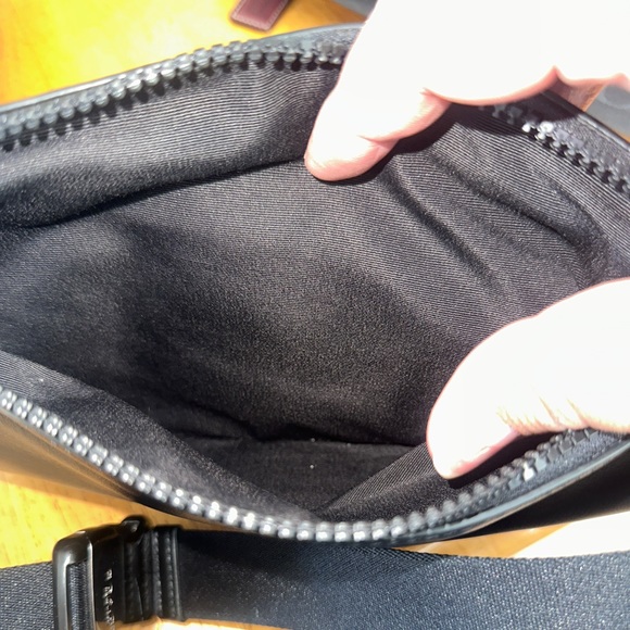 COACH WARREN BELT BAG IN COLORBLOCK SIGNATURE CANVAS (F83134) - Picture 4 of 4